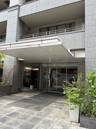 麻布市兵衛町ホームズ