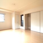 新宿区左門町戸建