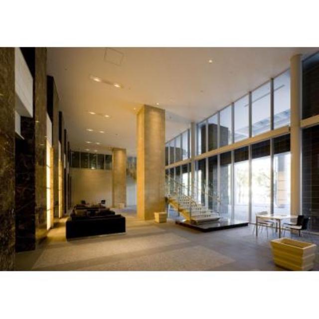 ＴＨＥ　ＴＯＫＹＯ　ＴＯＷＥＲＳ　ＭＩＤＴＯＷＥＲ