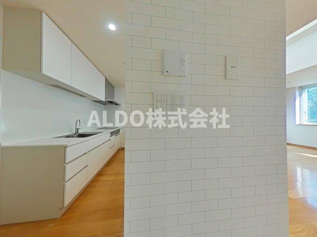 レセーヌ白金長者丸