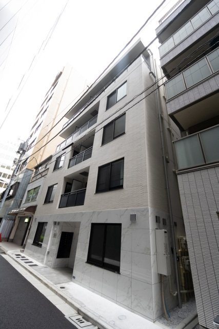 Ｔｈｅ　Ｒｅｓｉｄｅｎｃｅ　Ｎｉｈｏｎｂａｓｈｉ