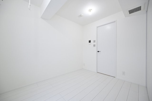 Ｔｈｅ　Ｒｅｓｉｄｅｎｃｅ　Ｎｉｈｏｎｂａｓｈｉ