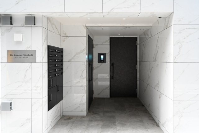 Ｔｈｅ　Ｒｅｓｉｄｅｎｃｅ　Ｎｉｈｏｎｂａｓｈｉ