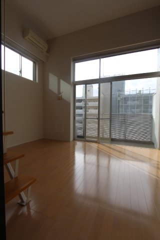 プライムアーバン芝浦LOFT