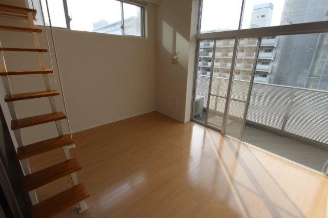プライムアーバン芝浦LOFT