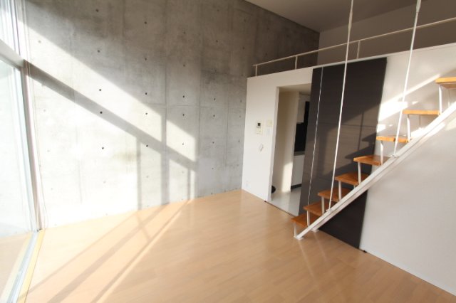 プライムアーバン芝浦LOFT