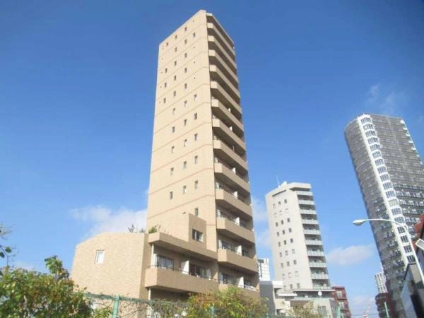 クローバー六本木