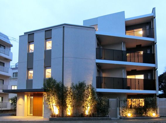 フレンシア学芸大学