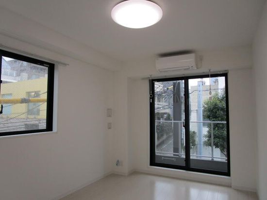 神宮前ＣＯＵＲＴ　Ａ