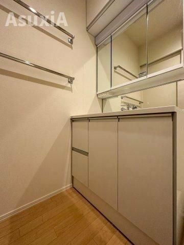 Ｒｏｓｙ　Ｒｅｓｉｄｅｎｃｅ　Ｓｈｉｒｏｋａｎｅ