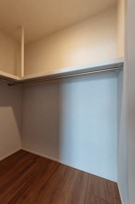 ＴＨＥ　ＡＫＡＳＡＫＡ　ＲＥＳＩＤＥＮＣＥ　Ｓ．Ｏ．Ａ．　－