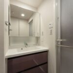 ＴＨＥ　ＡＫＡＳＡＫＡ　ＲＥＳＩＤＥＮＣＥ　Ｓ．Ｏ．Ａ．　－