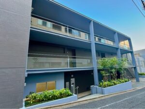 広尾アパートメント