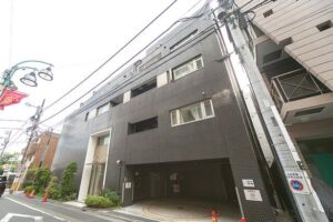 Ｊ．リヴェール学芸大学