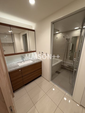 ＴＯＦＲＯＭ　ＹＡＥＳＵ　Ｒｅｓｉｄｅｎｃｅ