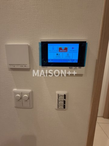 ＴＯＦＲＯＭ　ＹＡＥＳＵ　Ｒｅｓｉｄｅｎｃｅ