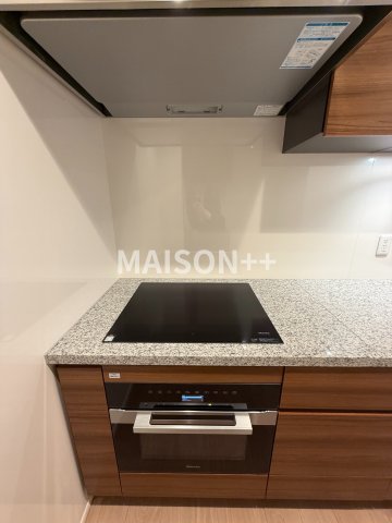 ＴＯＦＲＯＭ　ＹＡＥＳＵ　Ｒｅｓｉｄｅｎｃｅ
