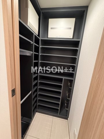 ＴＯＦＲＯＭ　ＹＡＥＳＵ　Ｒｅｓｉｄｅｎｃｅ