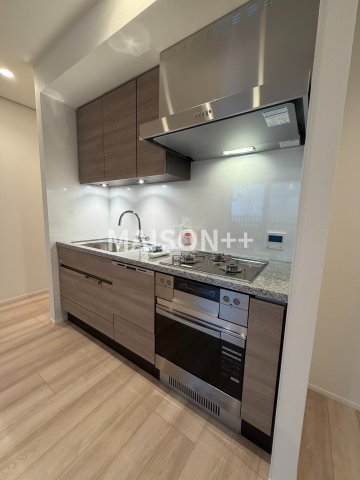 ＴＯＦＲＯＭ　ＹＡＥＳＵ　Ｒｅｓｉｄｅｎｃｅ