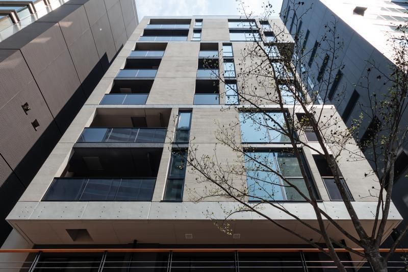 ＴＨＥ　ＡＫＡＳＡＫＡ　ＲＥＳＩＤＥＮＣＥ　Ｓ．Ｏ．Ａ．　－
