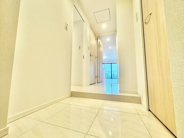 ＧＲＡＮＤ　ＣＩＴＹ　ＴＯＷＥＲ　ＴＳＵＫＩＳＨＩＭＡ