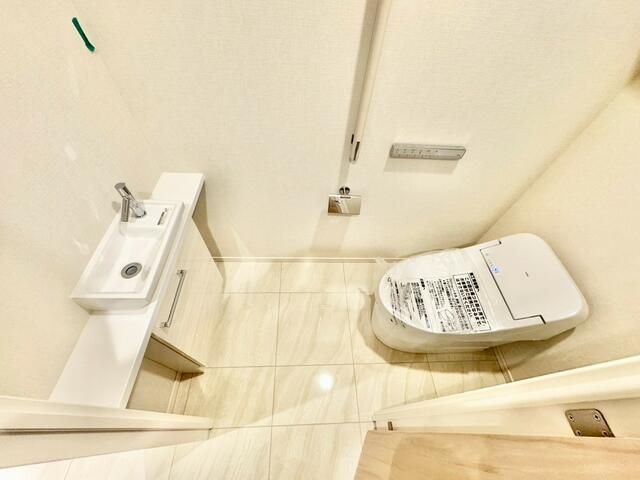 ＧＲＡＮＤ　ＣＩＴＹ　ＴＯＷＥＲ　ＴＳＵＫＩＳＨＩＭＡ