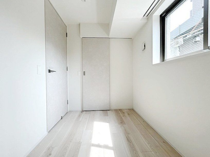 Ｕｒｂａｎ　Ｂｒｅｅｚｅ　恵比寿
