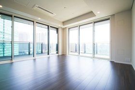 六本木グランドタワーレジデンス